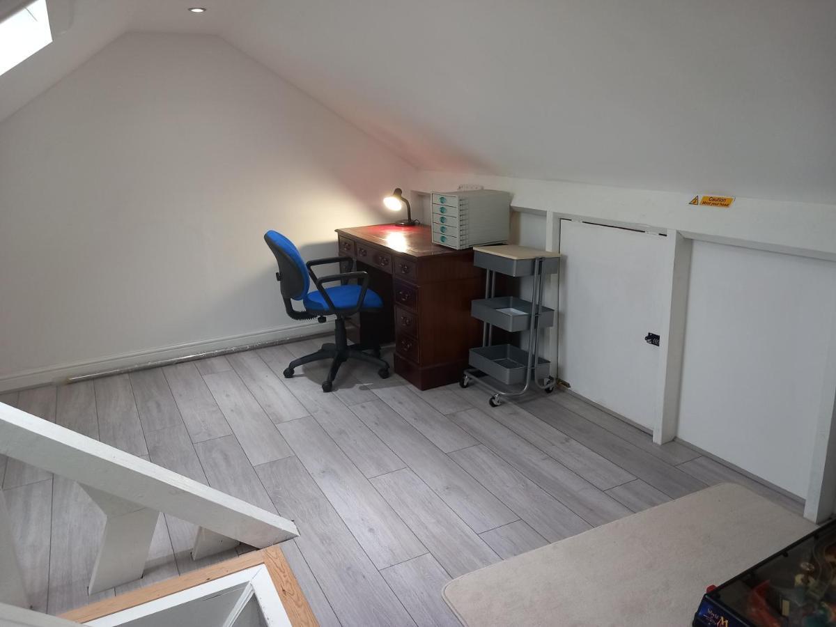 Luxury Holiday Home, Near Beach Southend-on-Sea Zewnętrze zdjęcie